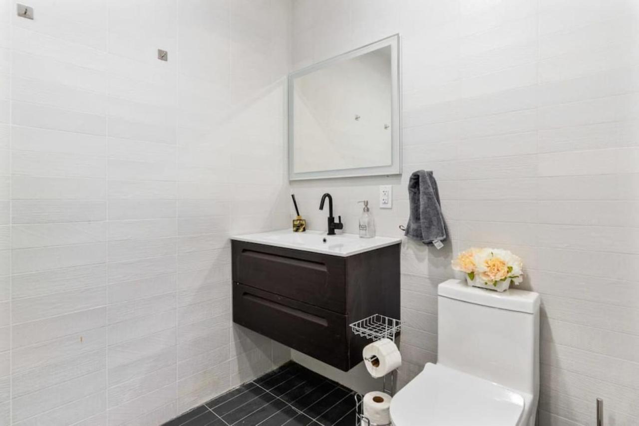 Luxury 3br Duplex W Private Patio In Upper East Appartamento